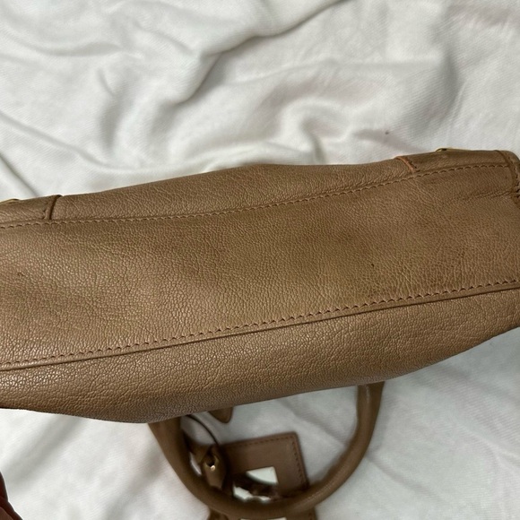 BALENCIAGA MINI METALLIC EDGE CITY BAG NUDE - Picture 14 of 14